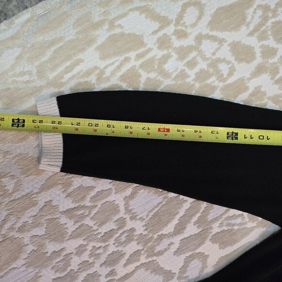 Laura By Alyzia Petites Black & Cream Button-Front Cardigan Dress With Pockets - Picture 10 of 11